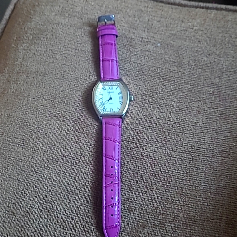 Womens wristwatch